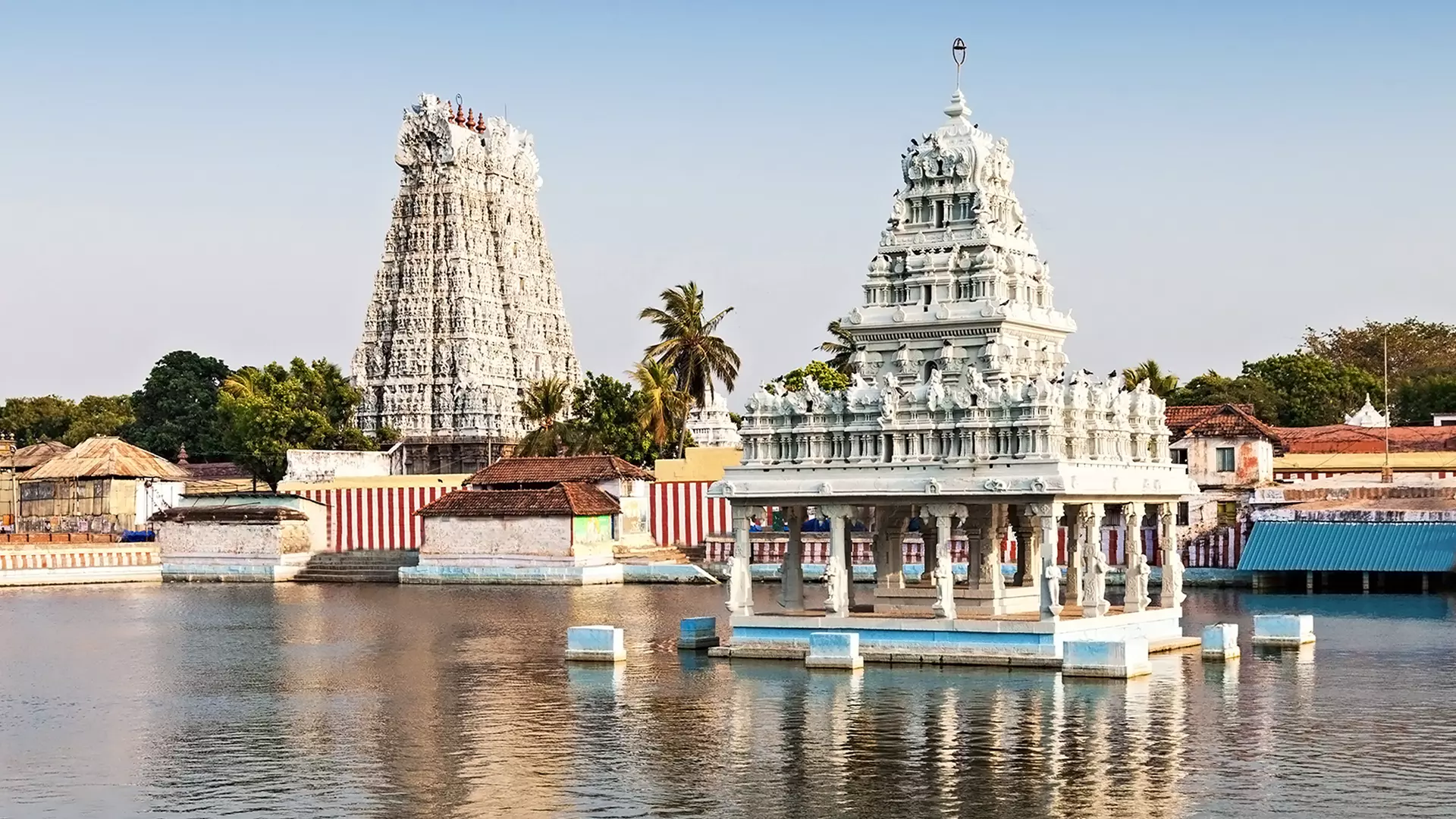 Suchindram Shree Thanumalayan Swamy Temple